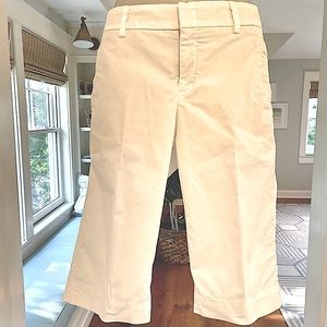 VINCE White Shorts Sz 8 Women’s Chino Bermuda Long Knee Length pockets EUC